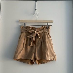 H&M Paperbag Shorts